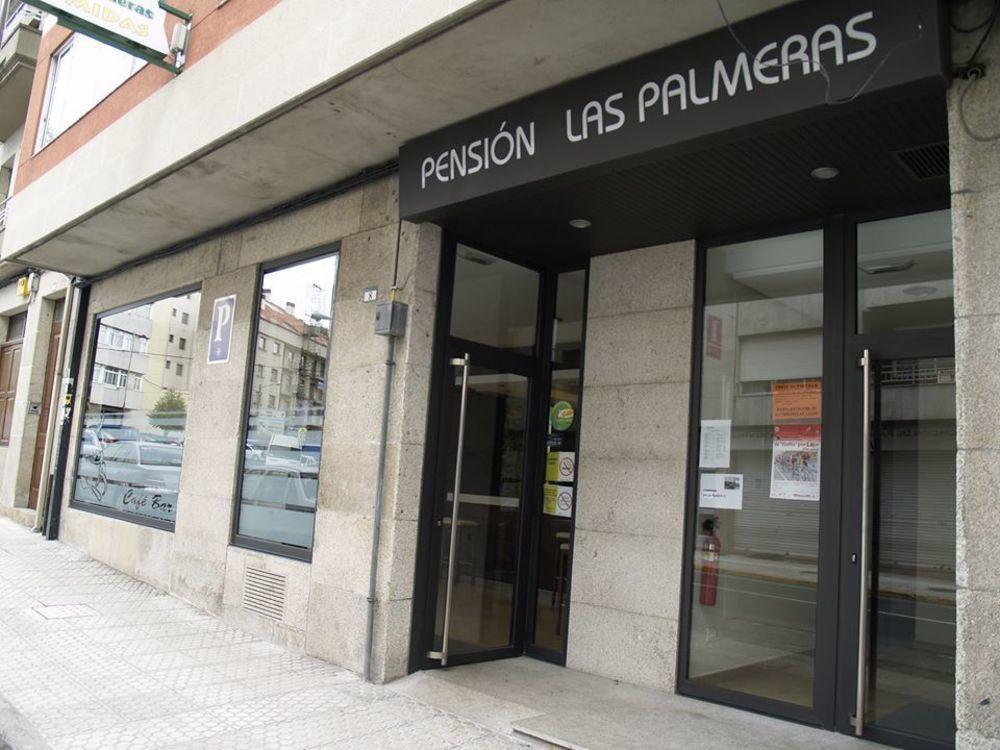 Pension Las Palmeras Lalin Exterior photo