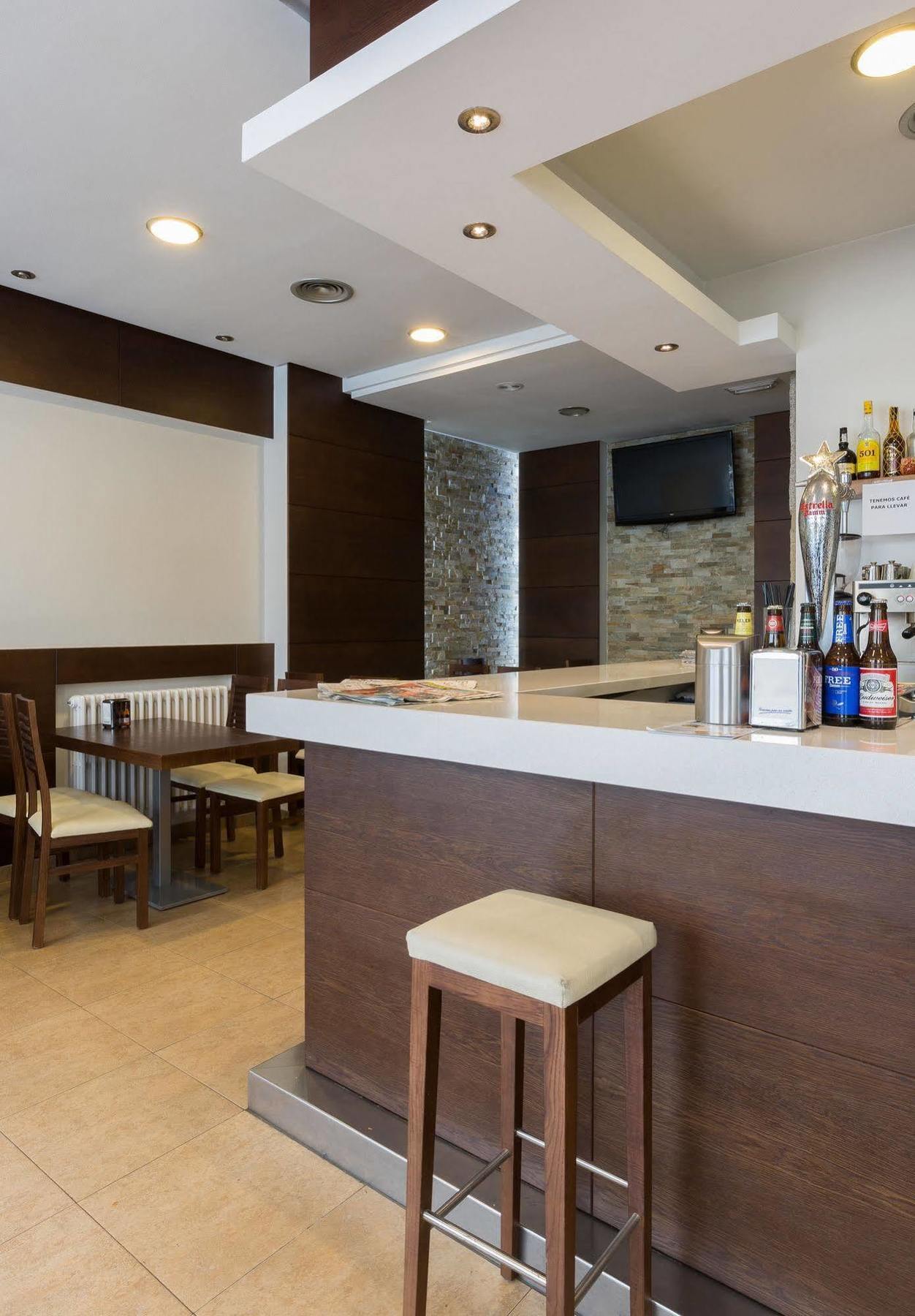 Pension Las Palmeras Lalin Exterior photo